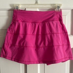 Lululemon pace rival skirt